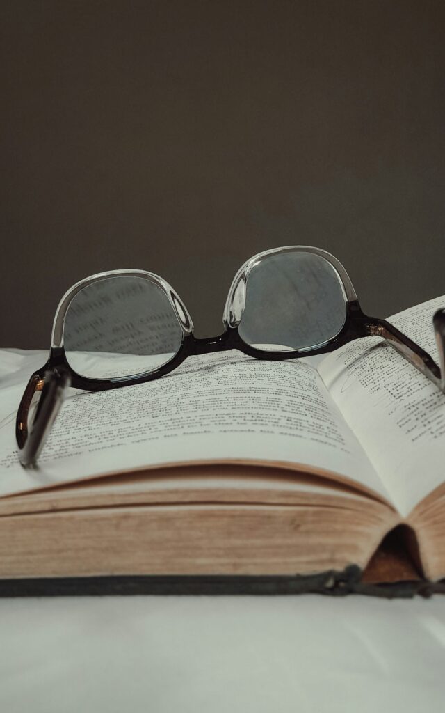 Professional translation and localisation from English into Brazilian Portuguese.
